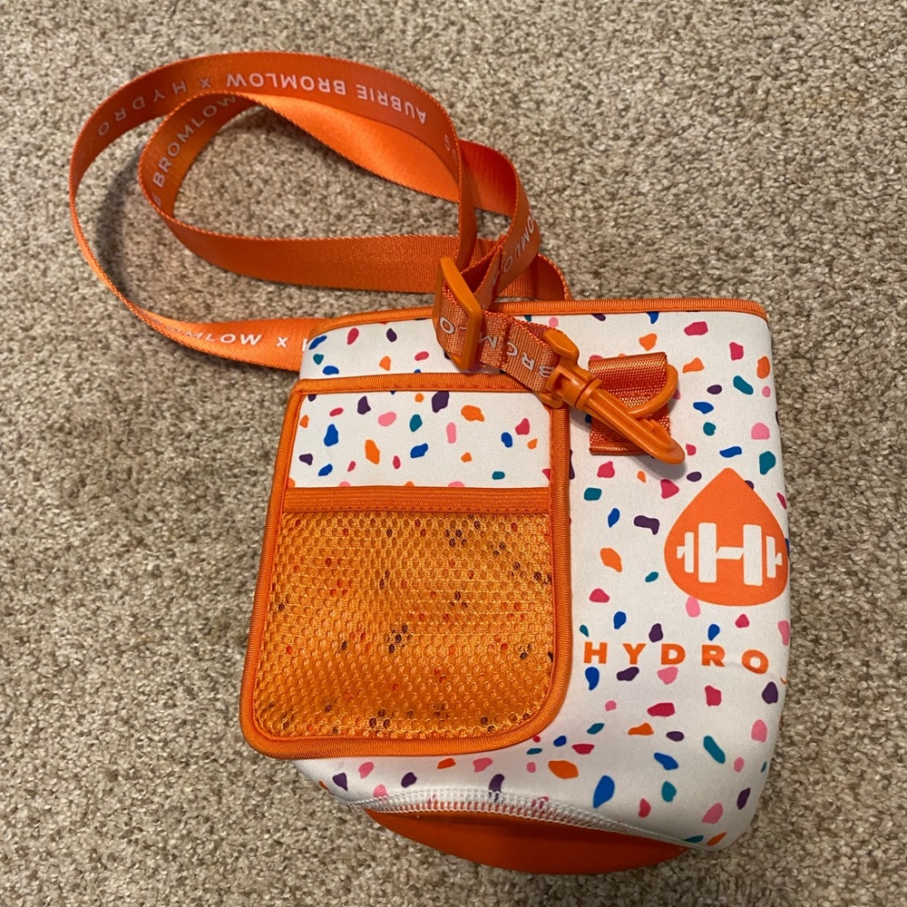 hydrojug aubrie b confetti sleeve